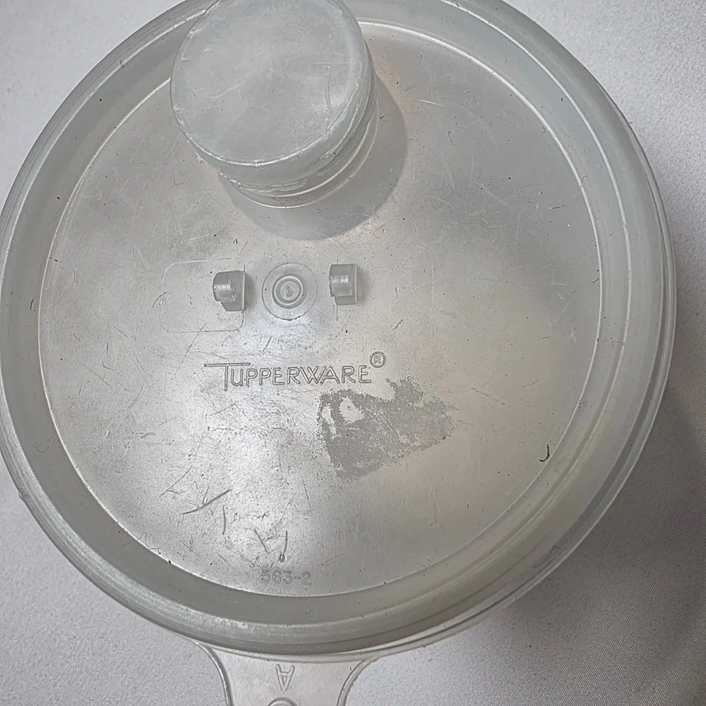 Tupperware Food Storage Container Small Translucent White 563-2 250-5 USA‎